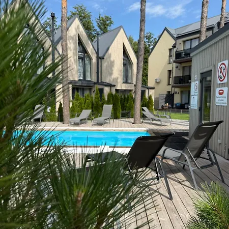 Zalia Kopa Pine Forest With Pool Holiday home Palanga